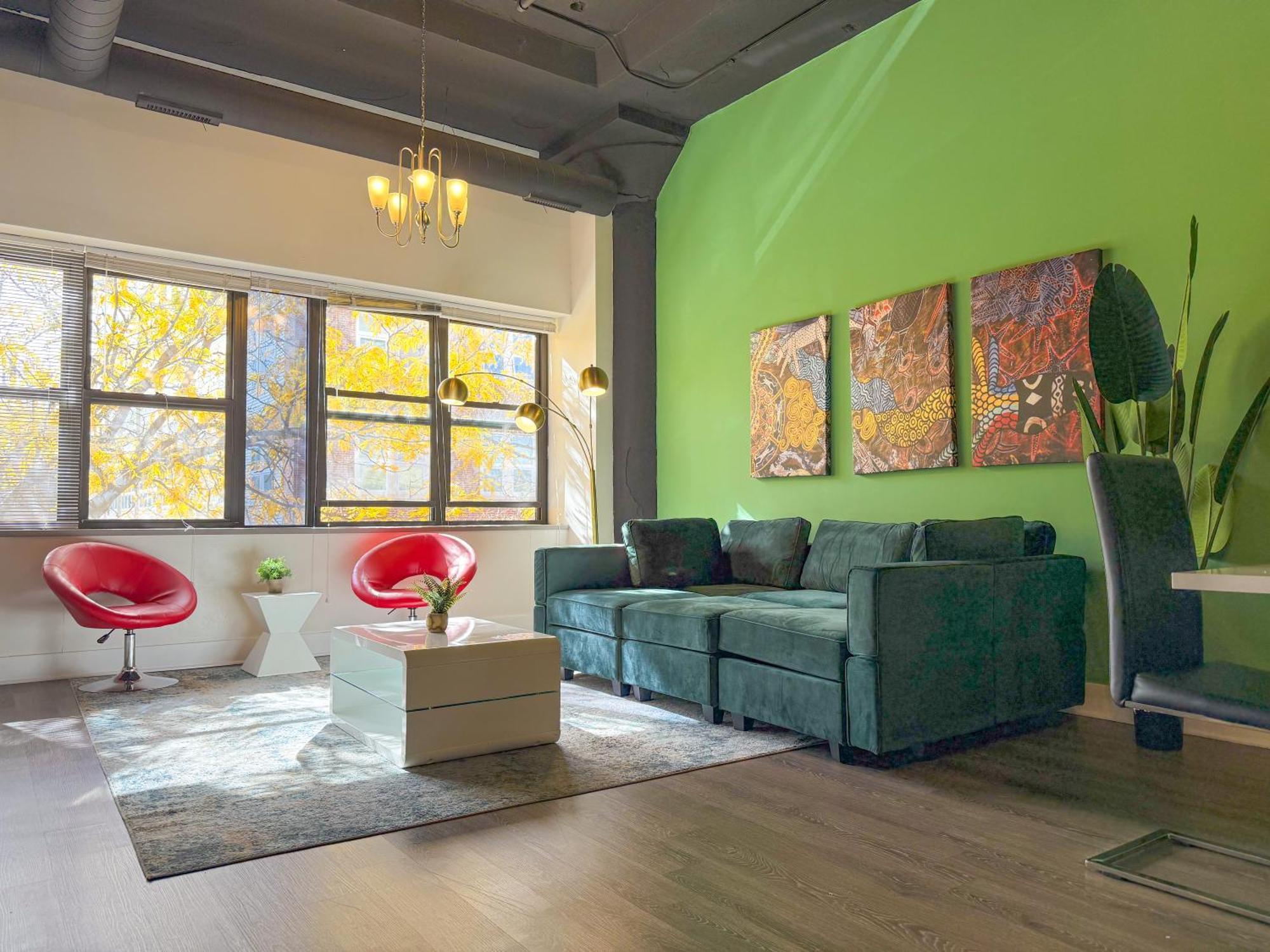 Ideal 3Br Business Or Leisure Rental In Chicago Fully Stocked Kitchen & Fast Internet With Optional Parking Near Soldier Field, Grant Park & Mccormick Place Чикаго Екстериор снимка